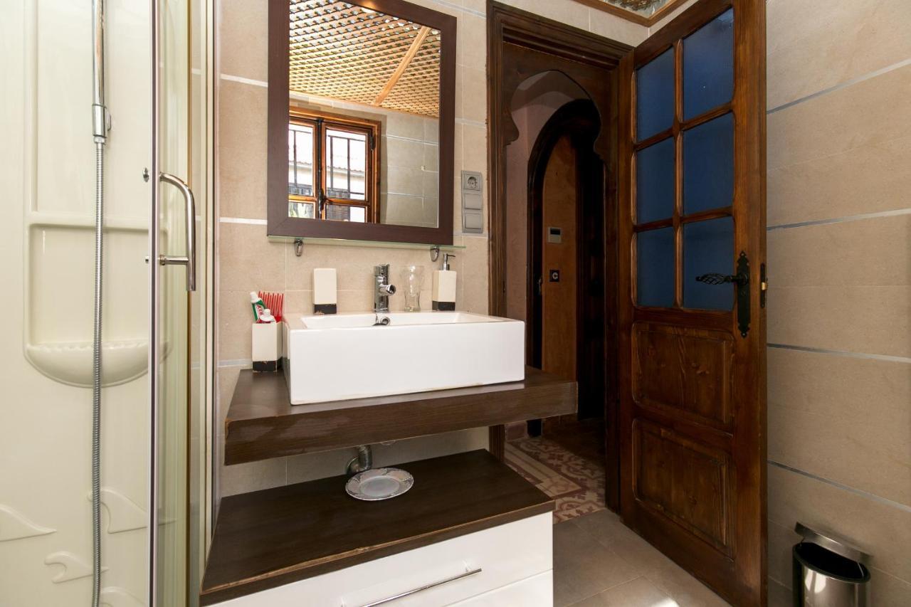 Вілла Charming Andalusian House - Free Parking Гранада Екстер'єр фото