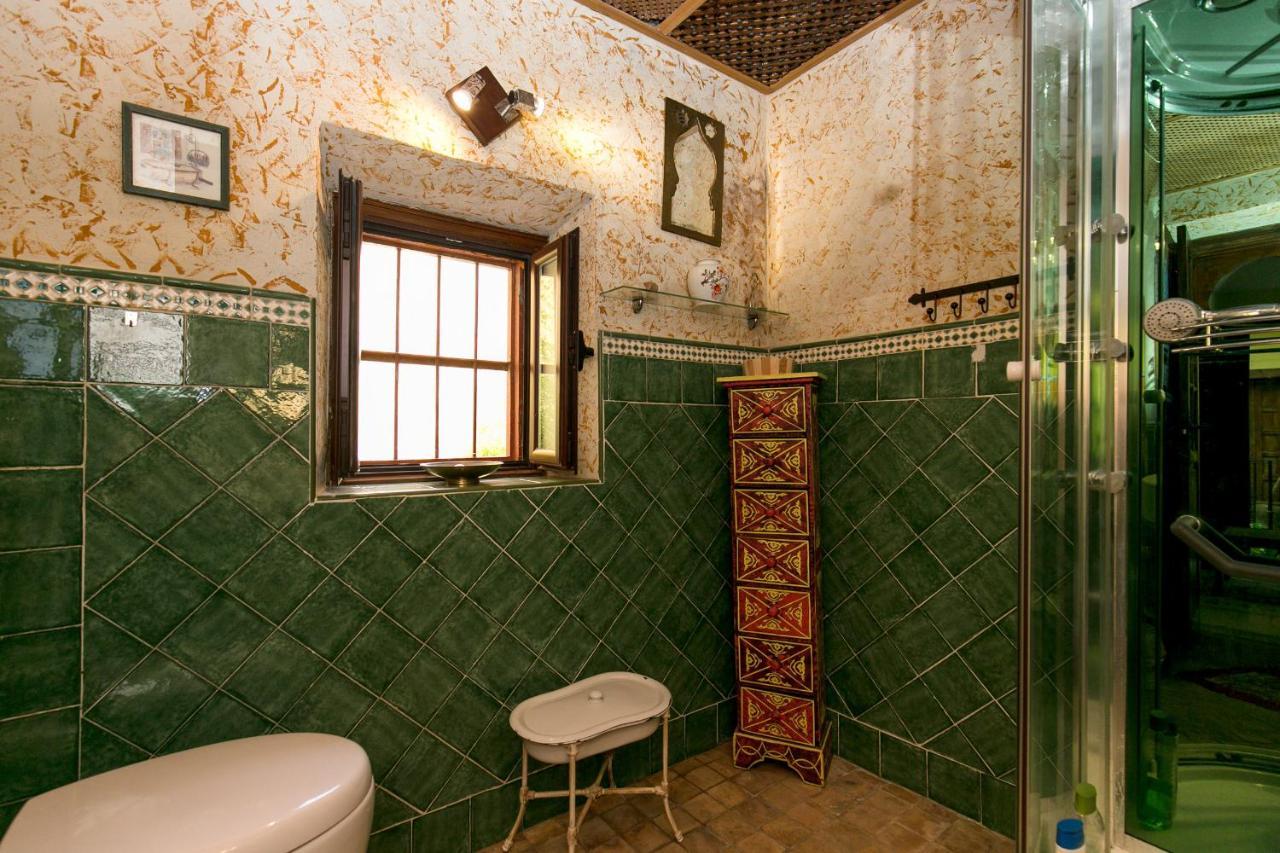 Вілла Charming Andalusian House - Free Parking Гранада Екстер'єр фото